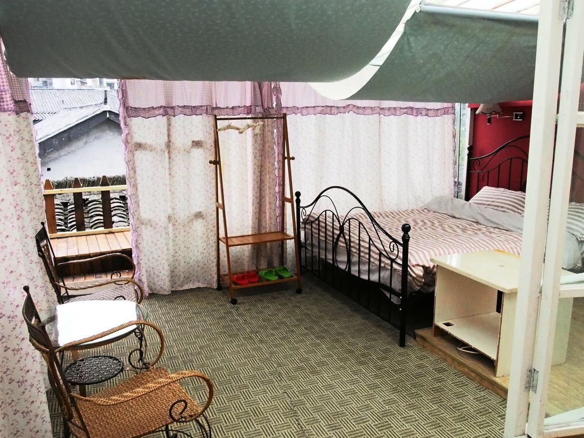 Dengba International Hostel Fenghuang Branch Екстериор снимка