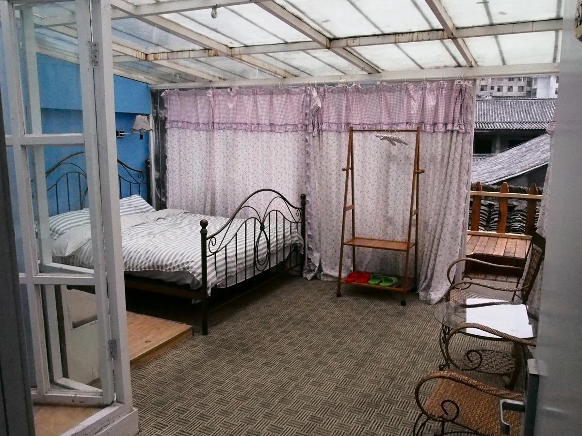 Dengba International Hostel Fenghuang Branch Екстериор снимка